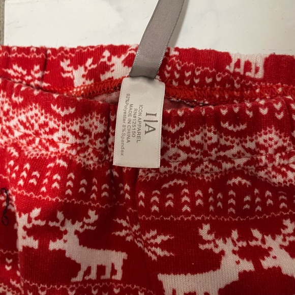 Adorable winter holiday moose leggings - Picture 2 of 3